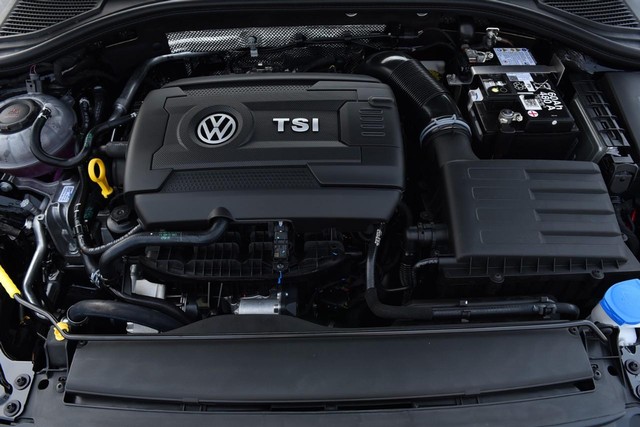Volkswagen Jetta GLI Vehicle Image 25