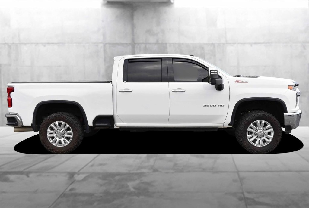 Chevrolet Silverado 2500HD Vehicle Full-screen Gallery Image 5