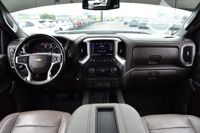 Chevrolet Silverado 2500HD Vehicle Image 08