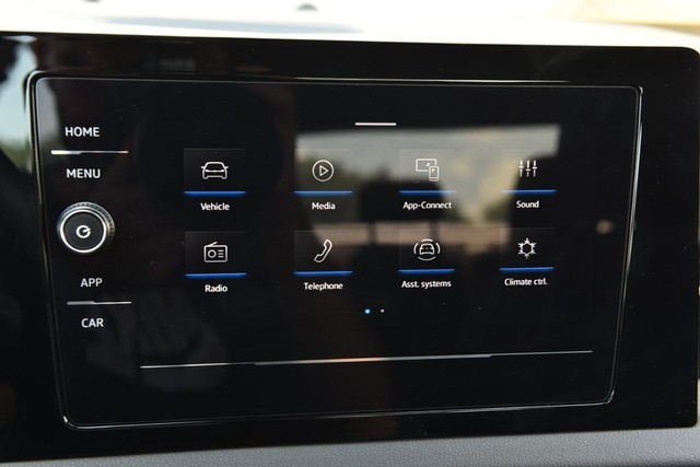 Volkswagen Jetta Vehicle Image 14