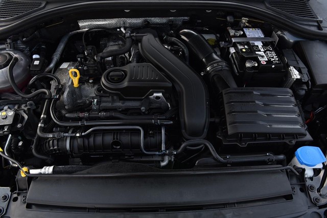 Volkswagen Jetta Vehicle Image 23