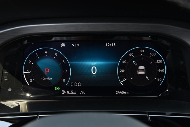 Volkswagen Atlas Cross Sport Vehicle Image 12