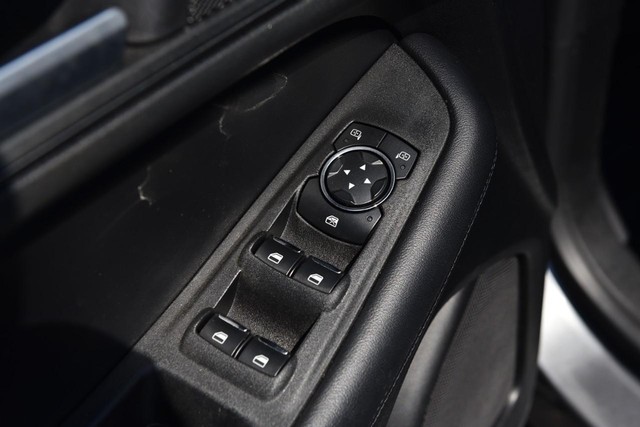 Ford Edge Vehicle Image 08