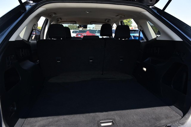 Ford Edge Vehicle Image 24
