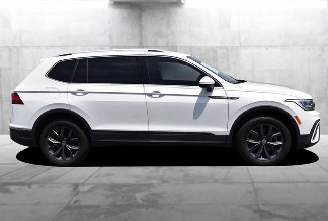 Volkswagen Tiguan Vehicle Image 05