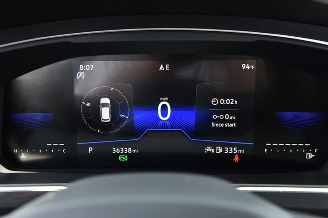 Volkswagen Tiguan Vehicle Image 11