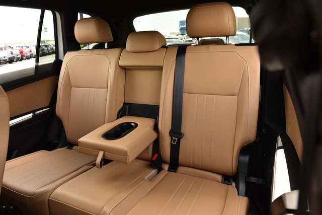 Volkswagen Tiguan Vehicle Image 20