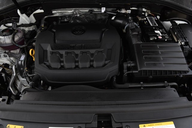 Volkswagen Tiguan Vehicle Image 25