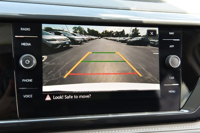 Volkswagen Taos Vehicle Image 13
