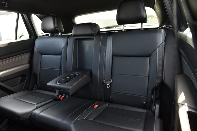 Volkswagen Atlas Cross Sport Vehicle Image 22