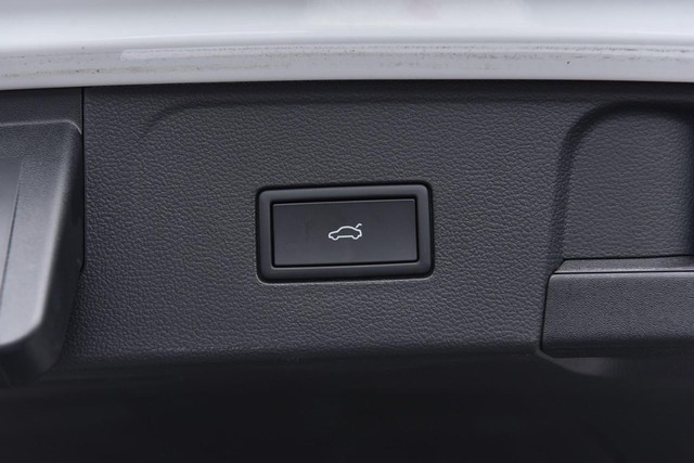Volkswagen Atlas Vehicle Image 27