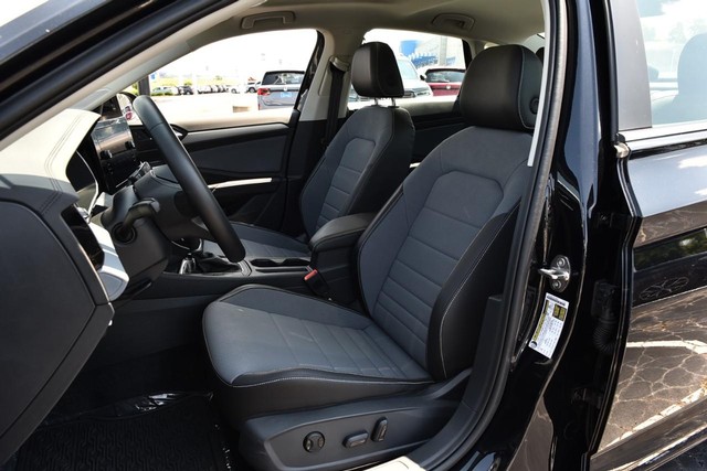 Volkswagen Jetta Vehicle Image 20