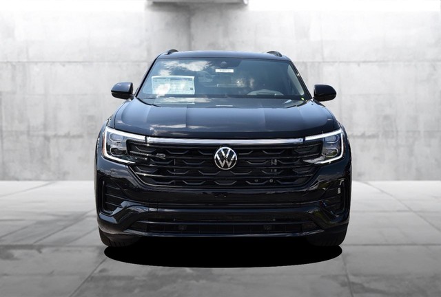 Volkswagen Atlas Cross Sport Vehicle Image 04