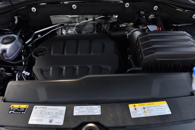 Volkswagen Atlas Cross Sport Vehicle Image 27