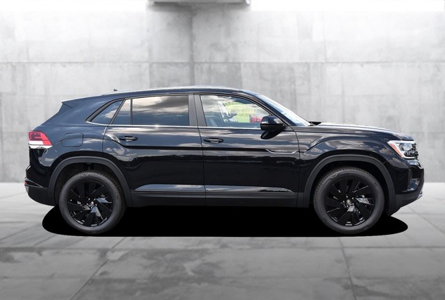 Volkswagen Atlas Cross Sport Vehicle Image 05
