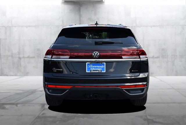 Volkswagen Atlas Cross Sport Vehicle Image 06