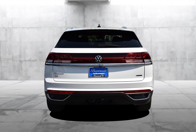 Volkswagen Atlas Cross Sport Vehicle Image 06