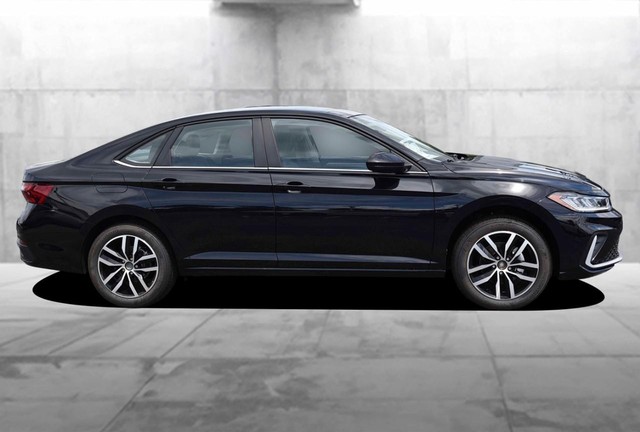 Volkswagen Jetta Vehicle Image 05