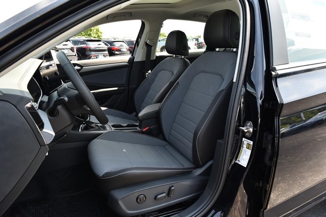Volkswagen Jetta Vehicle Image 20
