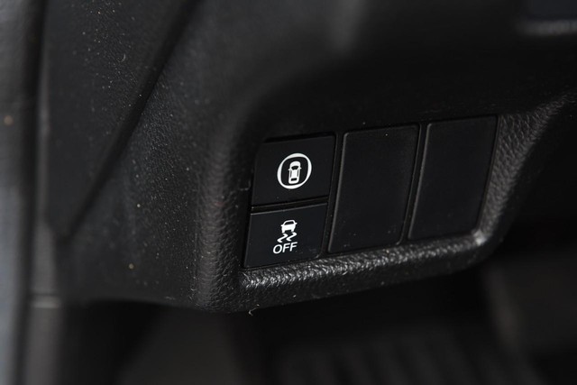 Honda Civic Hatchback Vehicle Image 09