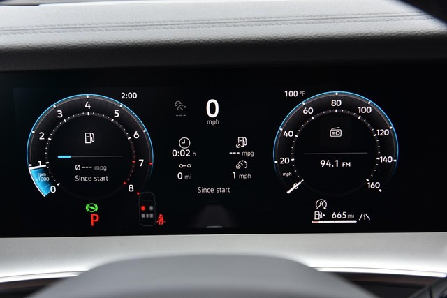 Volkswagen Tiguan Vehicle Image 12