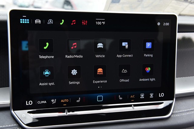Volkswagen Tiguan Vehicle Image 15