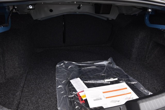 Volkswagen Jetta GLI Vehicle Image 25