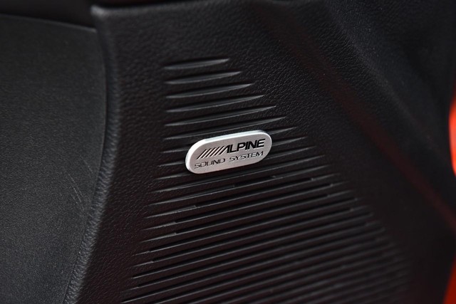 Dodge Challenger Vehicle Image 10