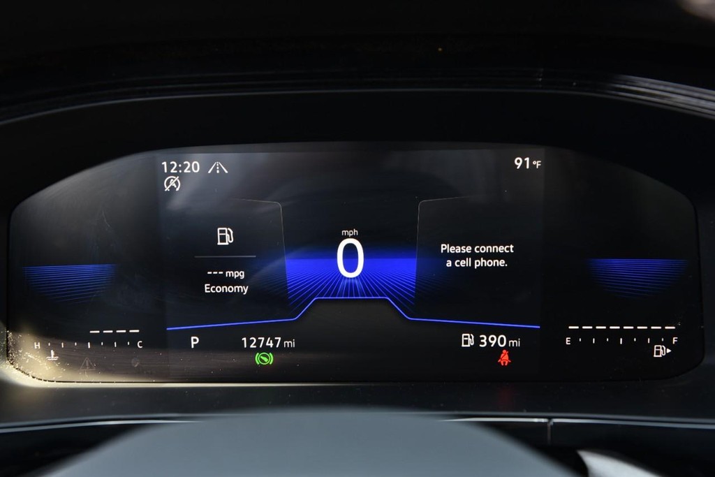 Volkswagen Taos Vehicle Full-screen Gallery Image 11