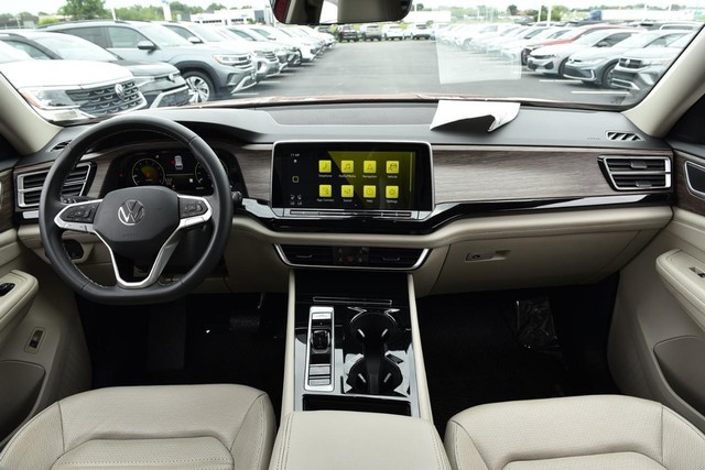 Volkswagen Atlas Vehicle Image 07