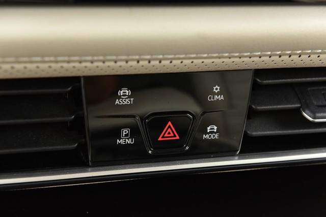 Volkswagen Atlas Vehicle Image 15