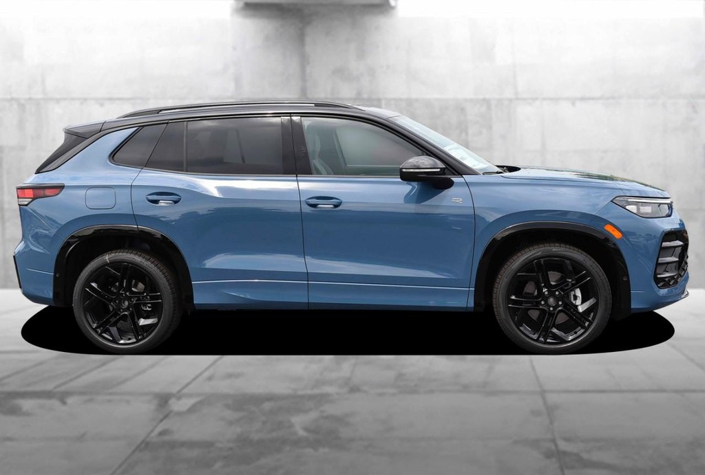 Volkswagen Tiguan Vehicle Full-screen Gallery Image 5