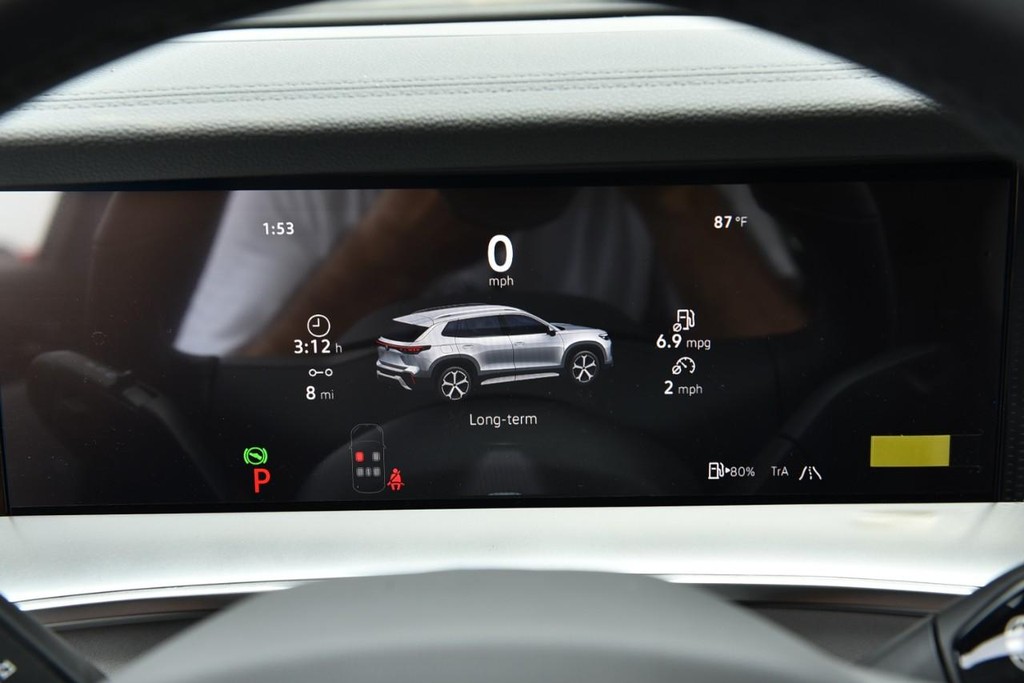 Volkswagen Tiguan Vehicle Full-screen Gallery Image 12