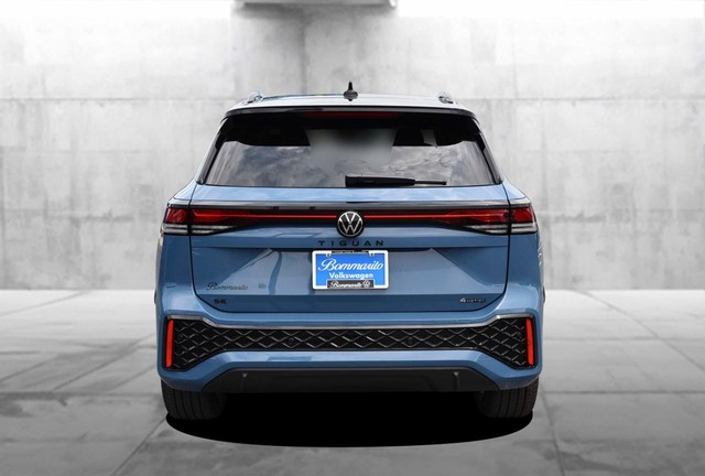 Volkswagen Tiguan Vehicle Image 06