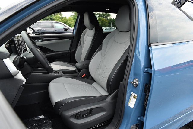 Volkswagen Tiguan Vehicle Image 19