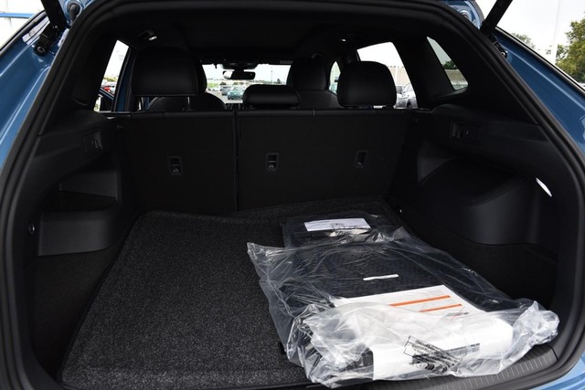 Volkswagen Tiguan Vehicle Image 25