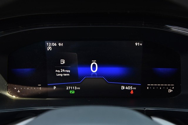 Volkswagen Taos Vehicle Image 11