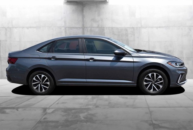 Volkswagen Jetta Vehicle Image 05