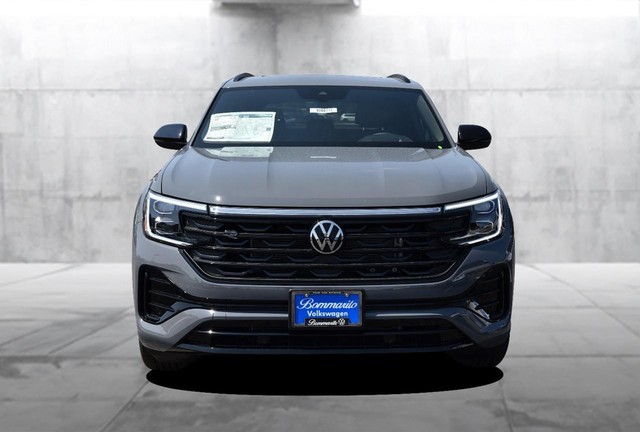 Volkswagen Atlas Cross Sport Vehicle Image 04