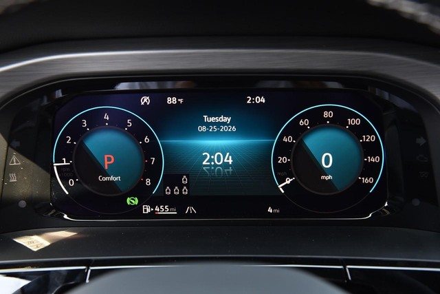 Volkswagen Atlas Cross Sport Vehicle Image 11