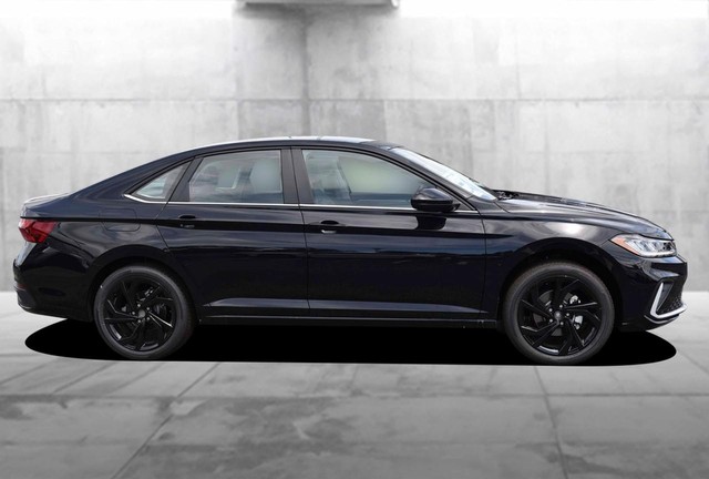 Volkswagen Jetta Vehicle Image 05