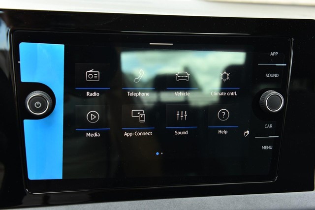 Volkswagen Jetta Vehicle Image 14