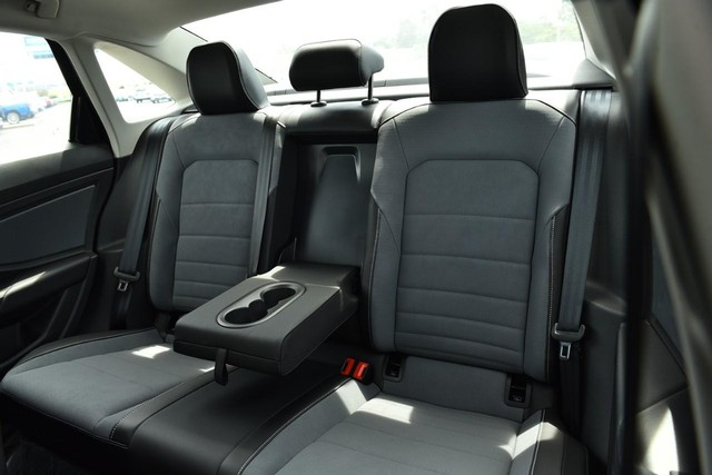 Volkswagen Jetta Vehicle Image 23