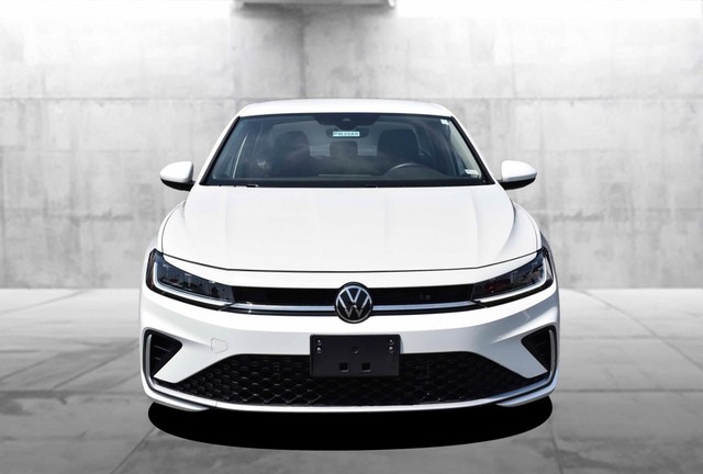 Volkswagen Jetta Vehicle Image 04