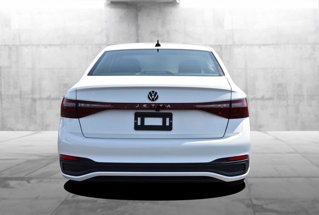 Volkswagen Jetta Vehicle Image 06