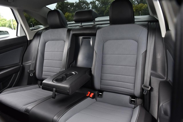 Volkswagen Jetta Vehicle Image 23