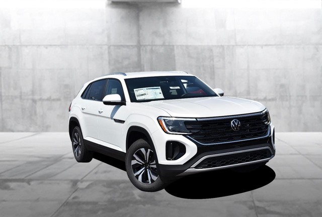 Volkswagen Atlas Cross Sport Vehicle Image 02