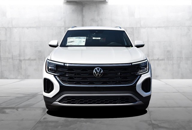 Volkswagen Atlas Cross Sport Vehicle Image 04