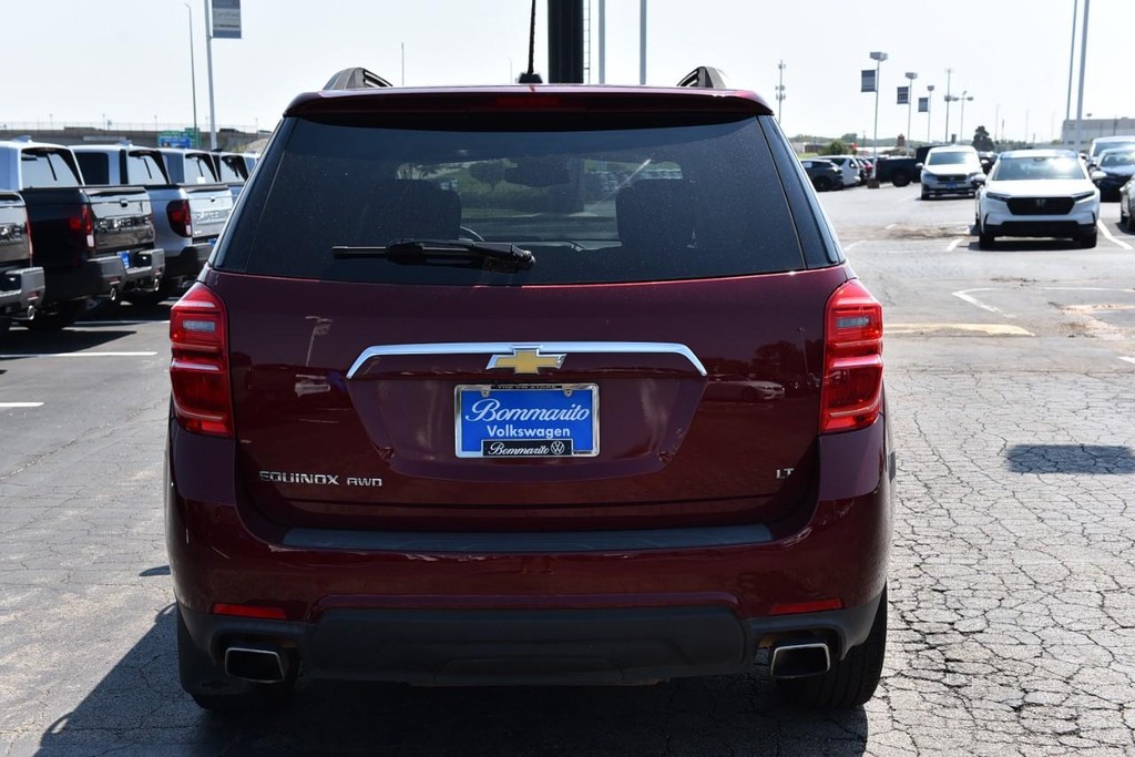 Chevrolet Equinox Vehicle Full-screen Gallery Image 06