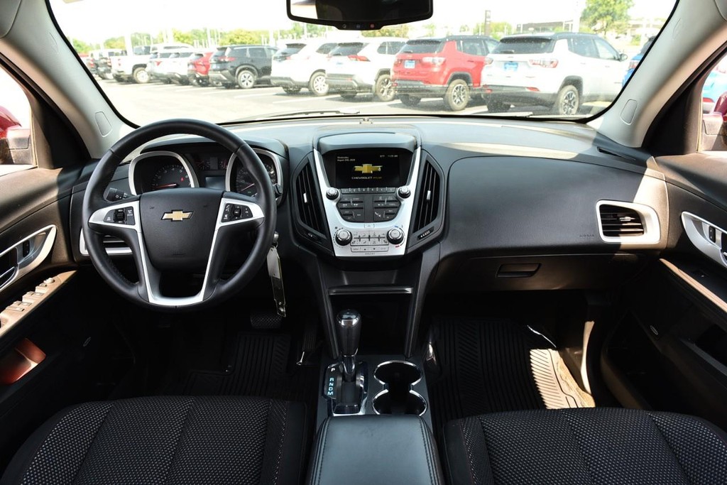Chevrolet Equinox Vehicle Full-screen Gallery Image 07